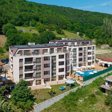 Kristin Palace Obzor Exteriér fotografie