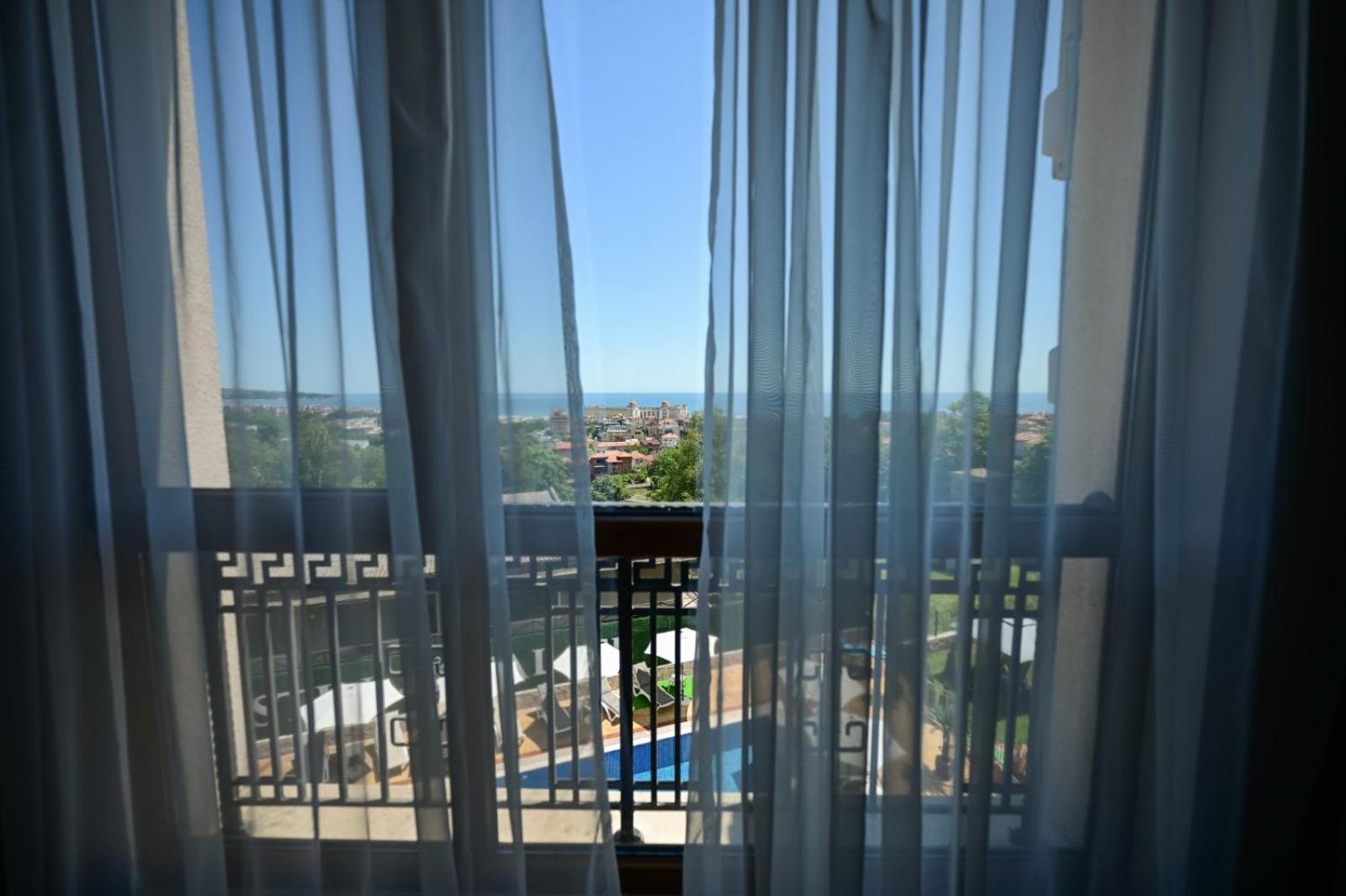 Kristin Palace Obzor Exteriér fotografie